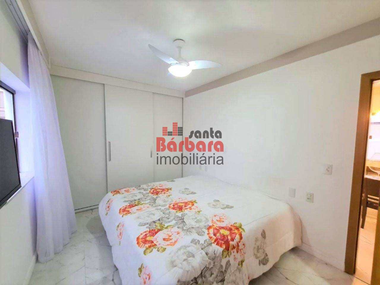 Casa à venda com 3 quartos, 268m² - Foto 13