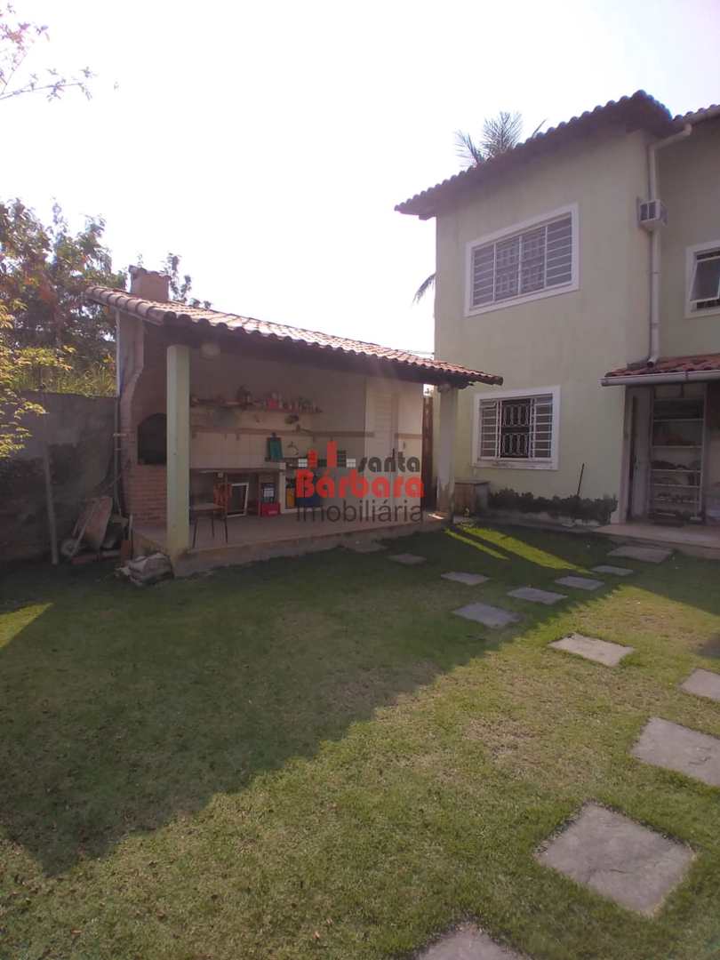 Casa à venda com 3 quartos, 160m² - Foto 4