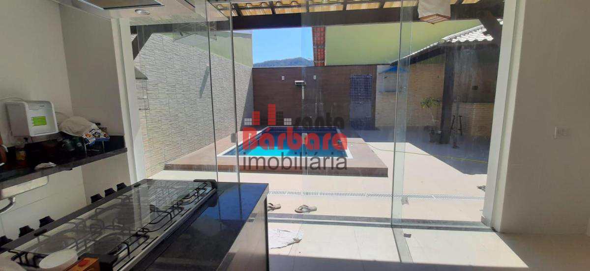 Casa à venda com 3 quartos, 174m² - Foto 30