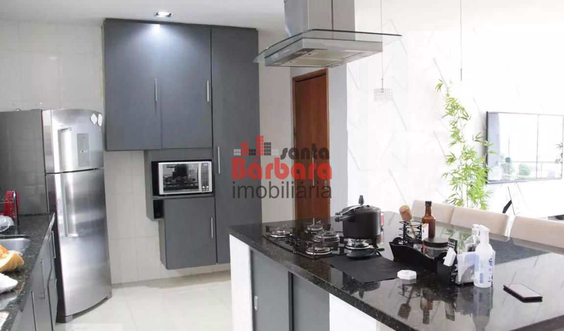 Casa à venda com 4 quartos, 240m² - Foto 24