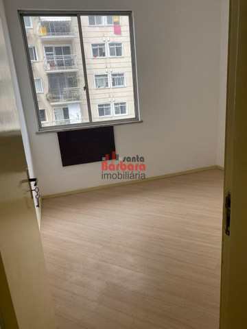 Apartamento à venda com 2 quartos, 60m² - Foto 6