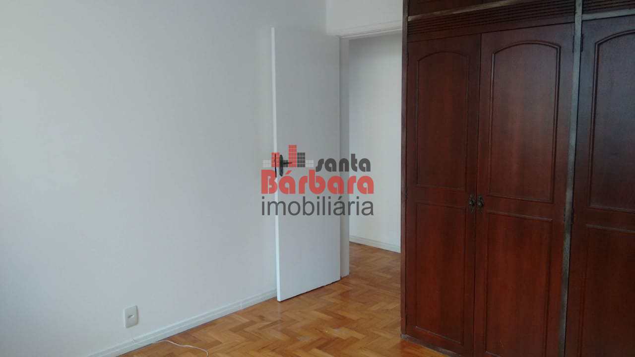 Apartamento à venda com 2 quartos, 80m² - Foto 14