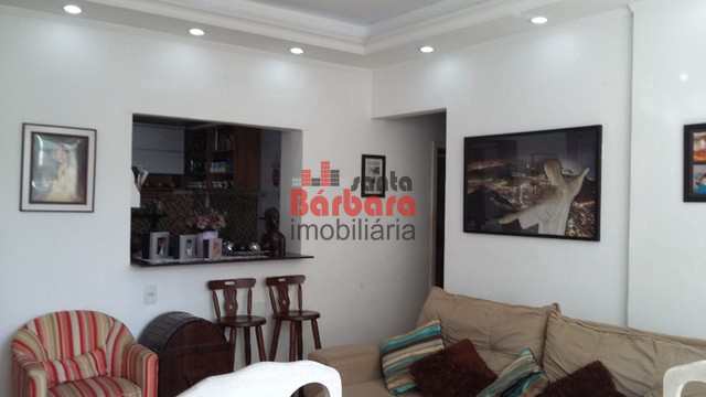 Apartamento à venda com 2 quartos, 80m² - Foto 2