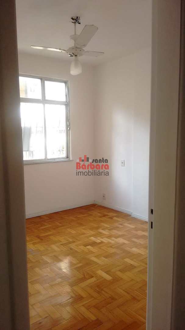 Apartamento à venda com 2 quartos, 80m² - Foto 10