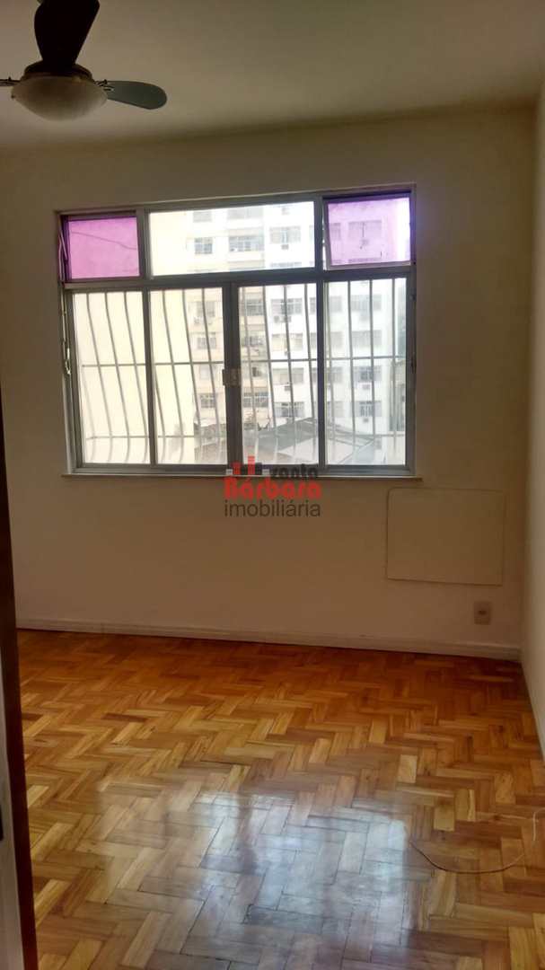 Apartamento à venda com 2 quartos, 80m² - Foto 12