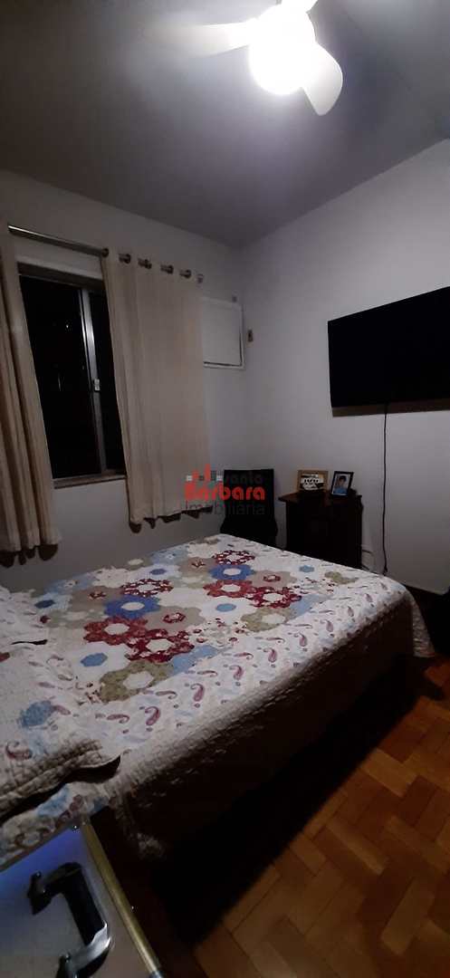 Apartamento à venda com 3 quartos, 175m² - Foto 15