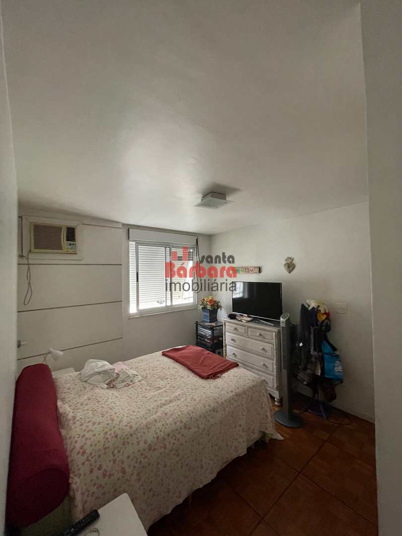 Apartamento à venda com 4 quartos, 194m² - Foto 9