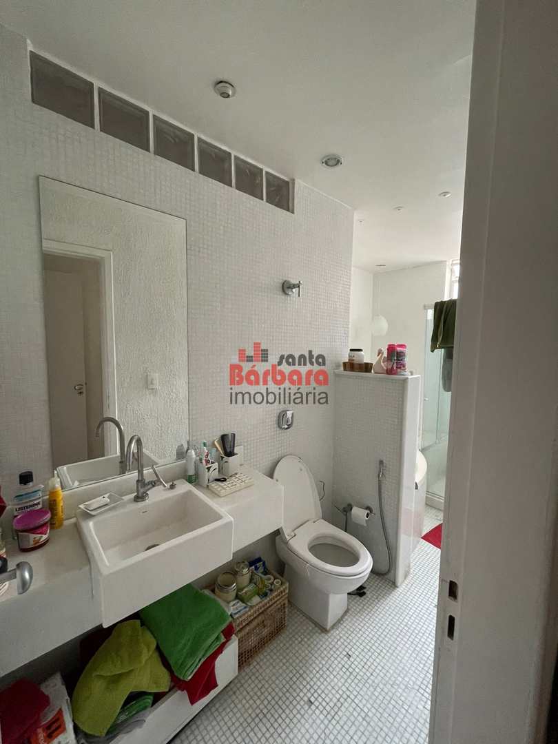 Apartamento à venda com 4 quartos, 194m² - Foto 11