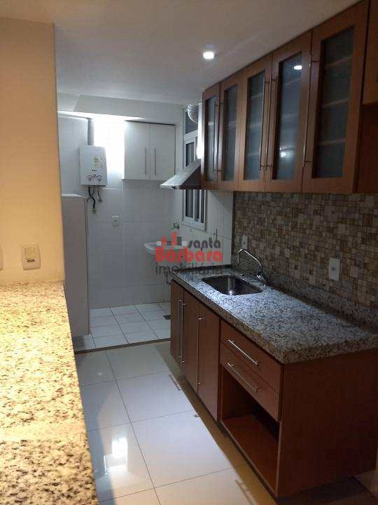 Apartamento à venda com 2 quartos, 65m² - Foto 13