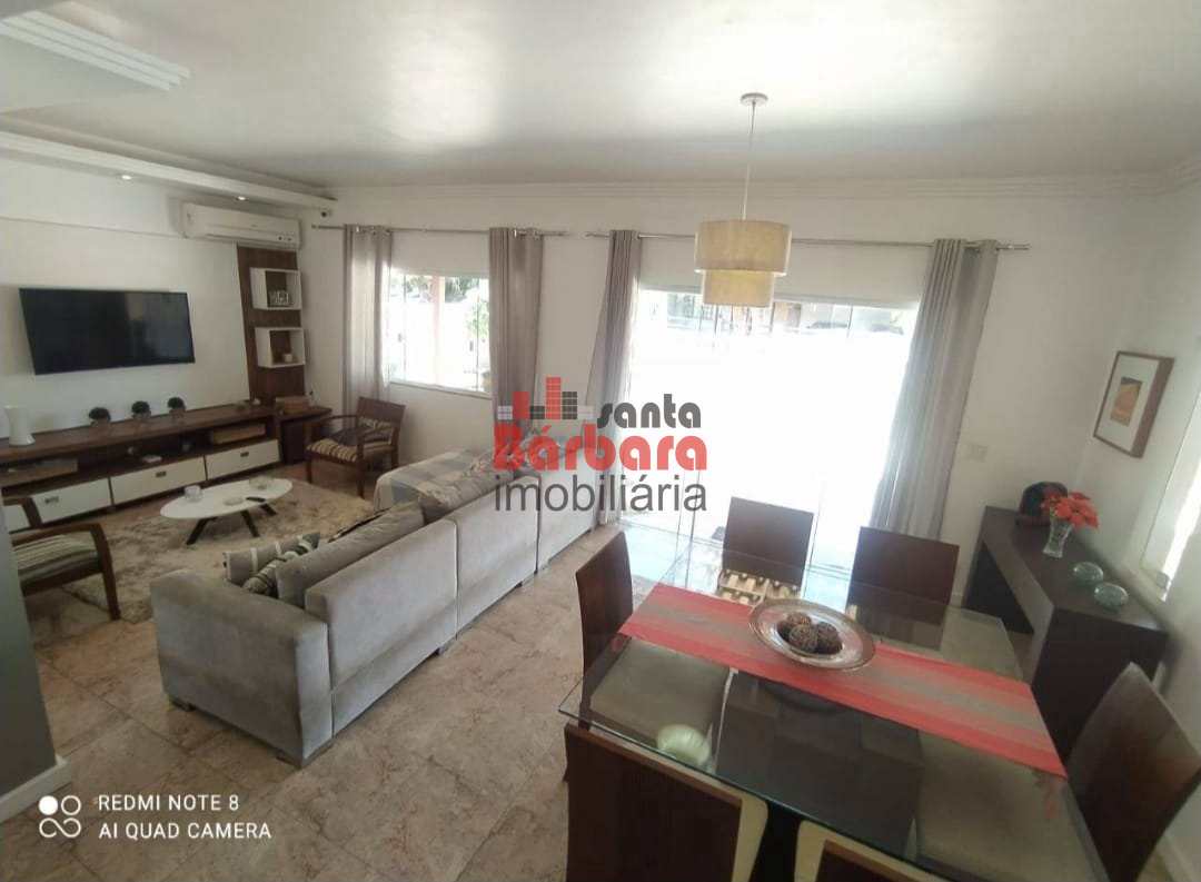 Casa à venda com 4 quartos, 240m² - Foto 7