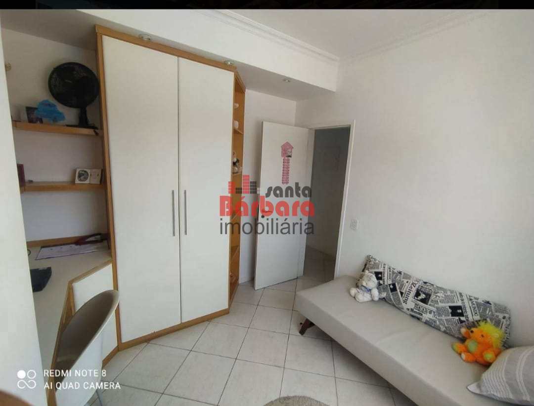 Casa à venda com 4 quartos, 240m² - Foto 15