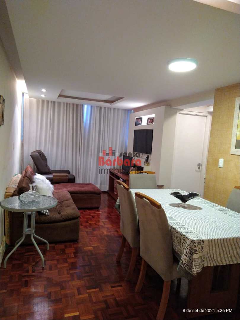 Apartamento à venda com 2 quartos, 69m² - Foto 4