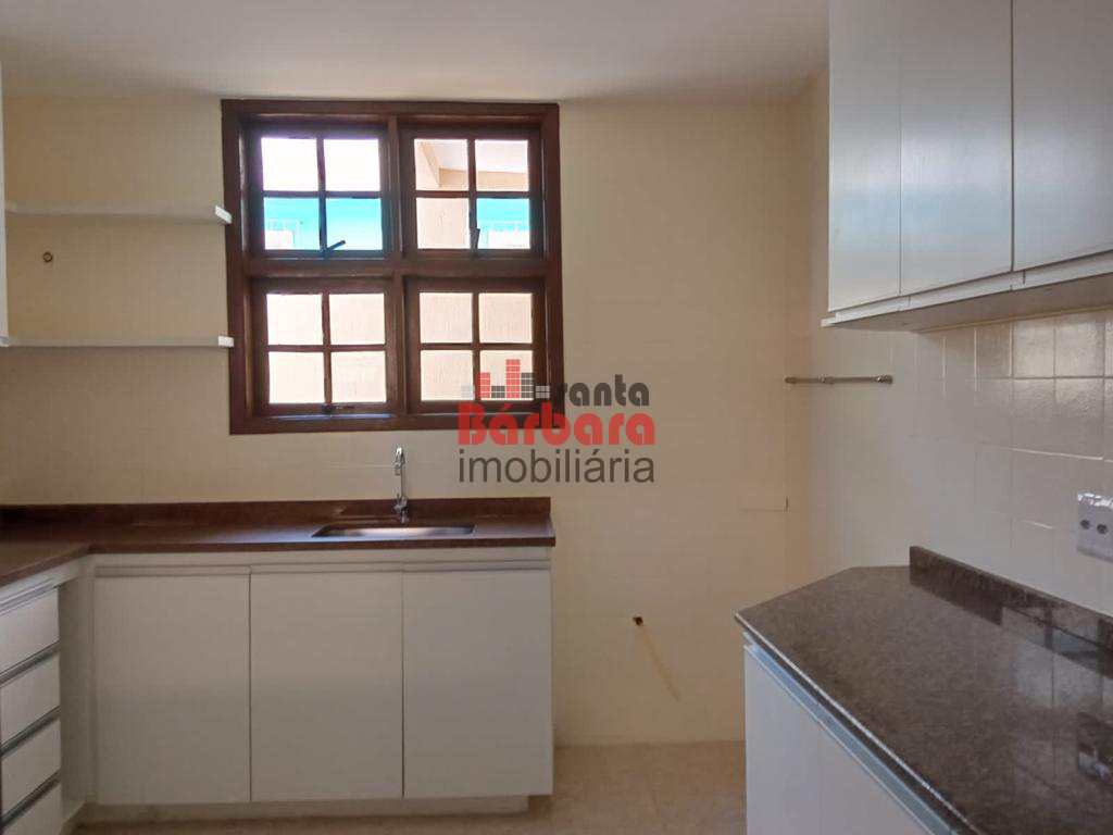 Casa à venda com 5 quartos, 340m² - Foto 33