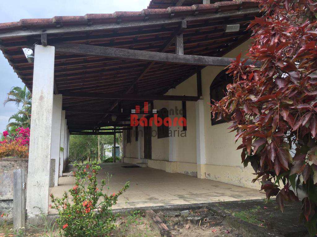 Fazenda à venda com 4 quartos, 250m² - Foto 2