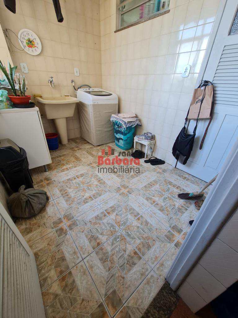 Apartamento à venda com 2 quartos, 75m² - Foto 11