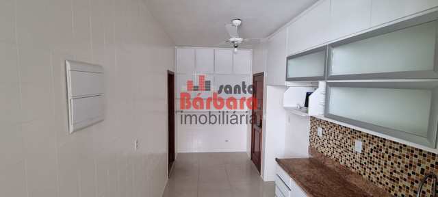 Apartamento à venda com 3 quartos, 101m² - Foto 12