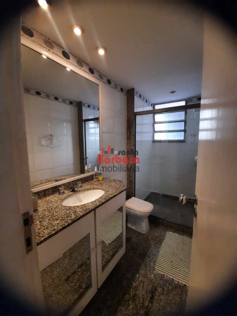 Apartamento à venda com 3 quartos, 140m² - Foto 17