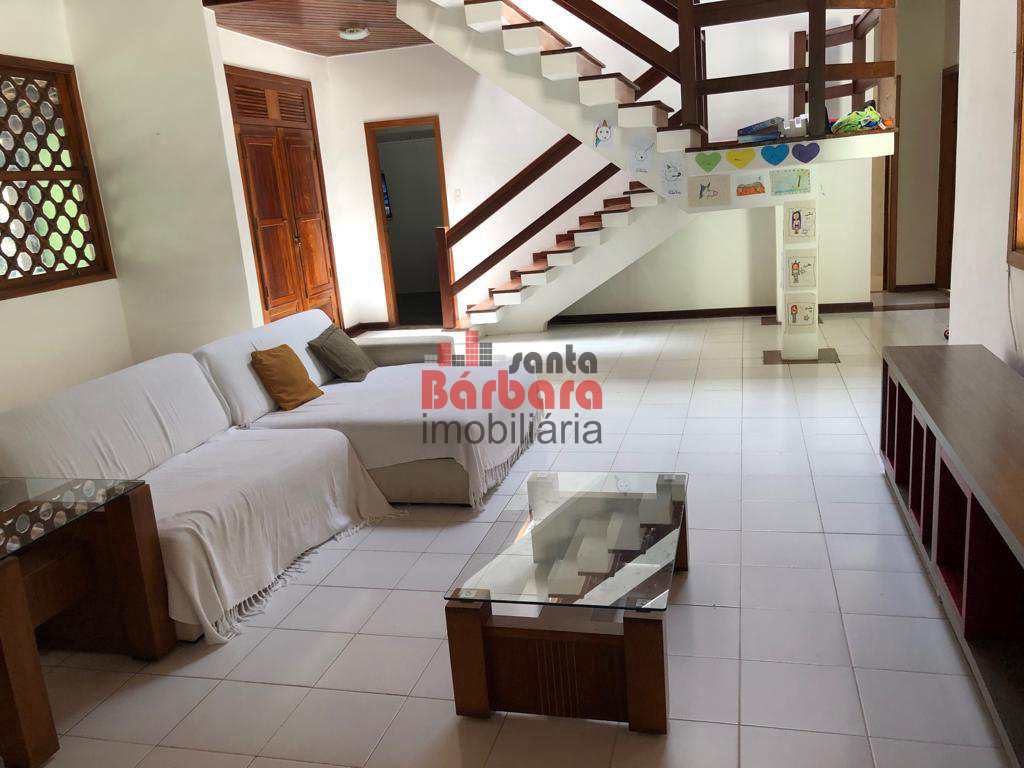 Casa à venda com 4 quartos, 650m² - Foto 8