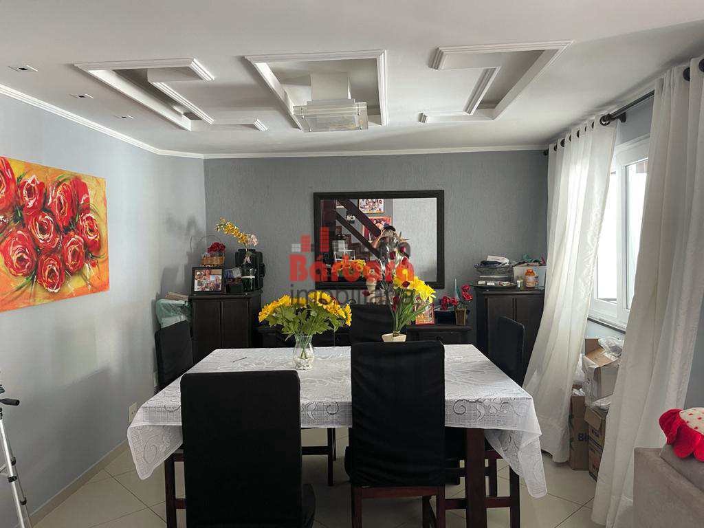 Casa à venda com 4 quartos, 200m² - Foto 17