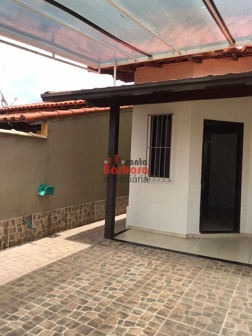 Casa à venda com 3 quartos, 130m² - Foto 3