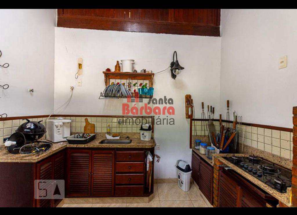 Casa à venda e aluguel com 4 quartos, 300m² - Foto 38