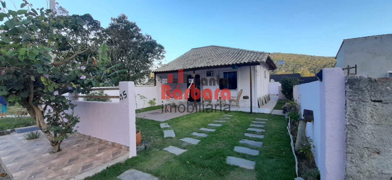 Casa à venda com 3 quartos, 180m² - Foto 2