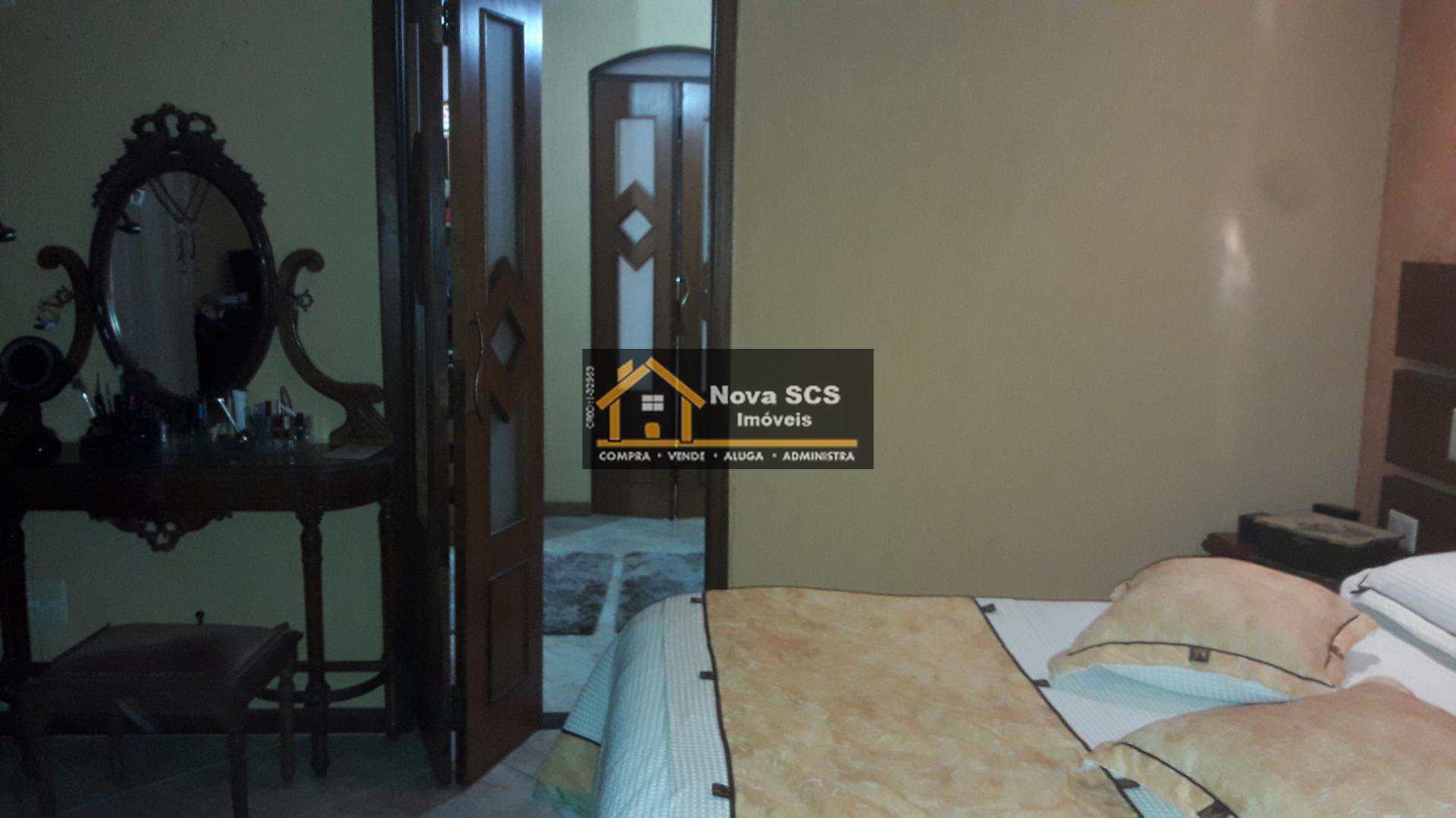 Casa à venda com 3 quartos, 300m² - Foto 13