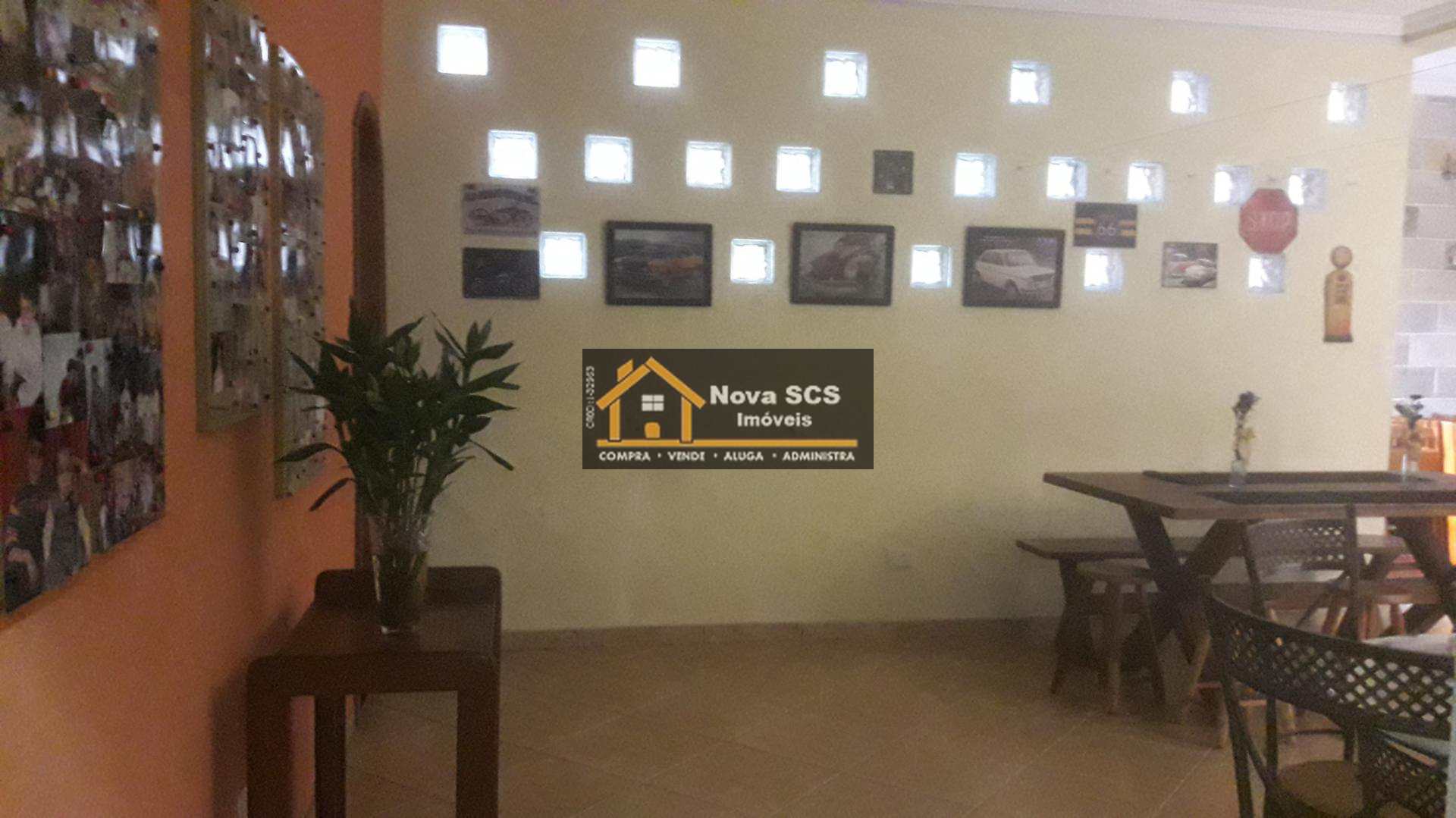 Casa à venda com 3 quartos, 300m² - Foto 42