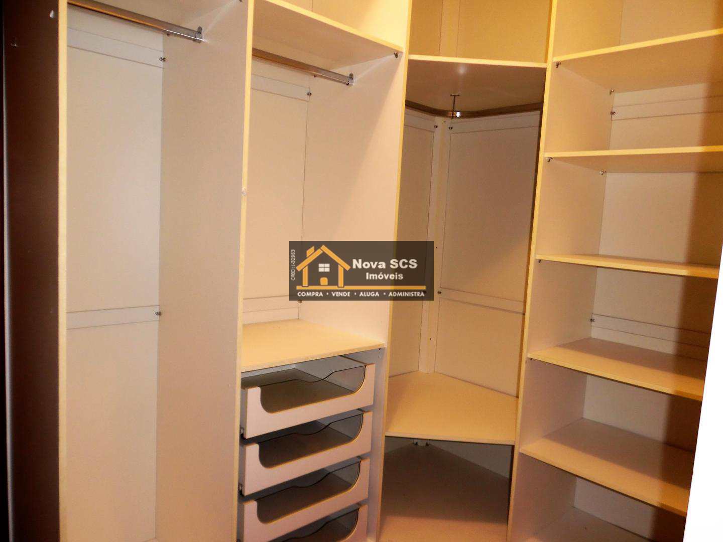 Apartamento à venda com 3 quartos, 137m² - Foto 21