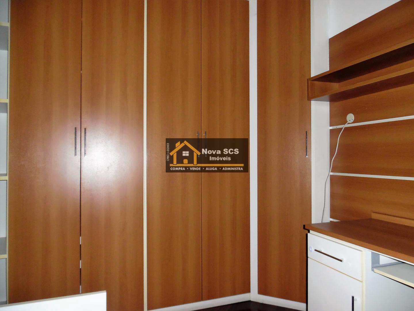 Apartamento à venda com 3 quartos, 137m² - Foto 10