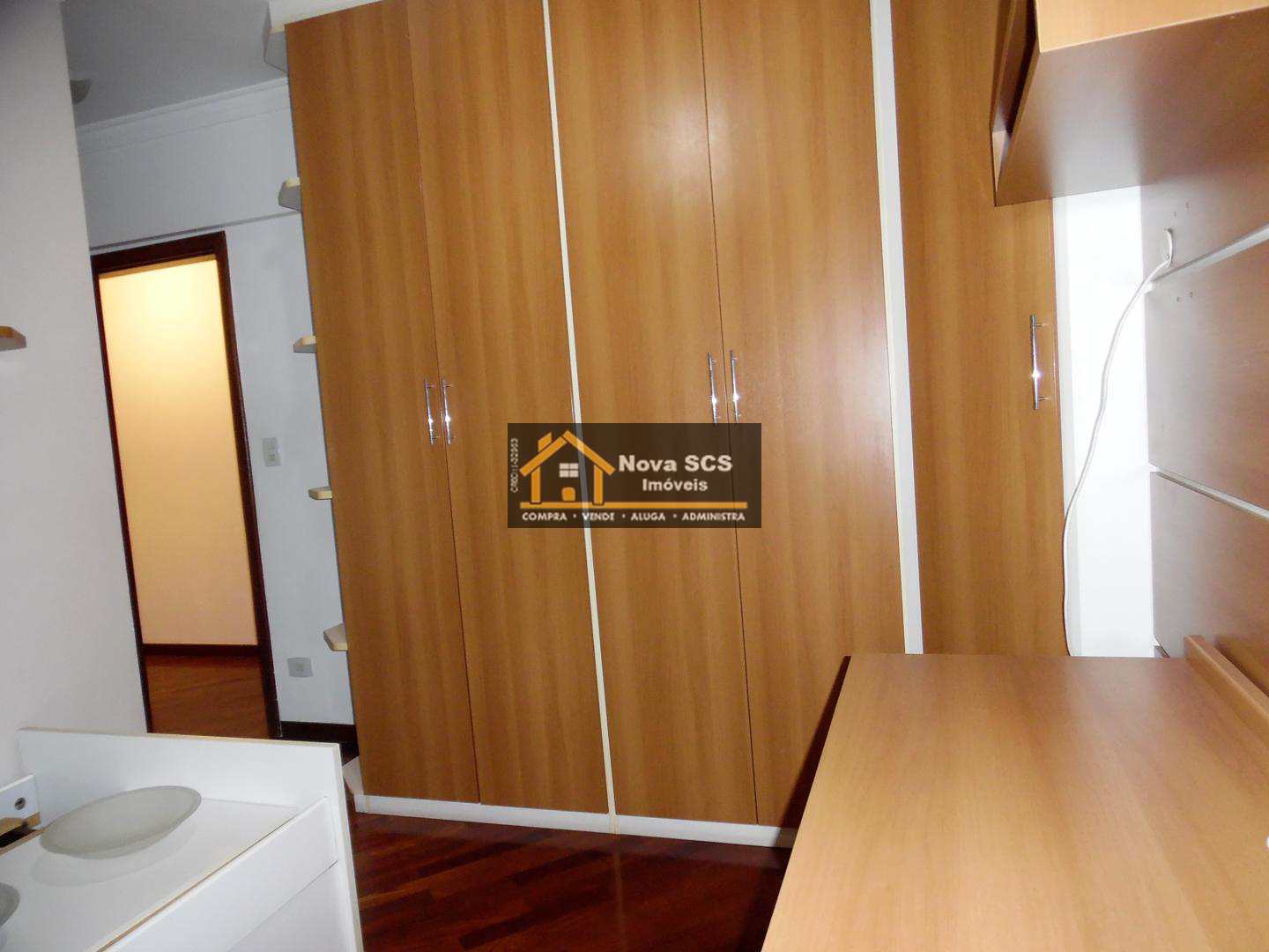 Apartamento à venda com 3 quartos, 137m² - Foto 9