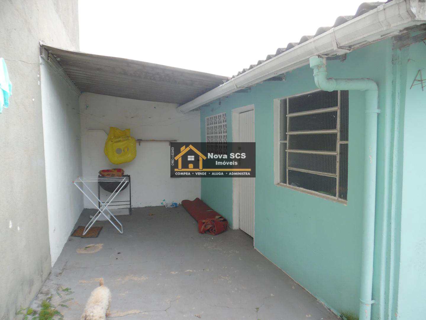 Casa à venda com 2 quartos, 300m² - Foto 18