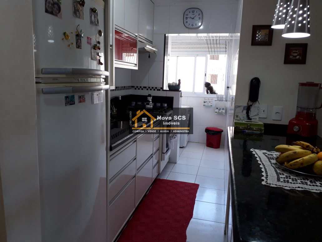 Apartamento à venda com 2 quartos, 70m² - Foto 12