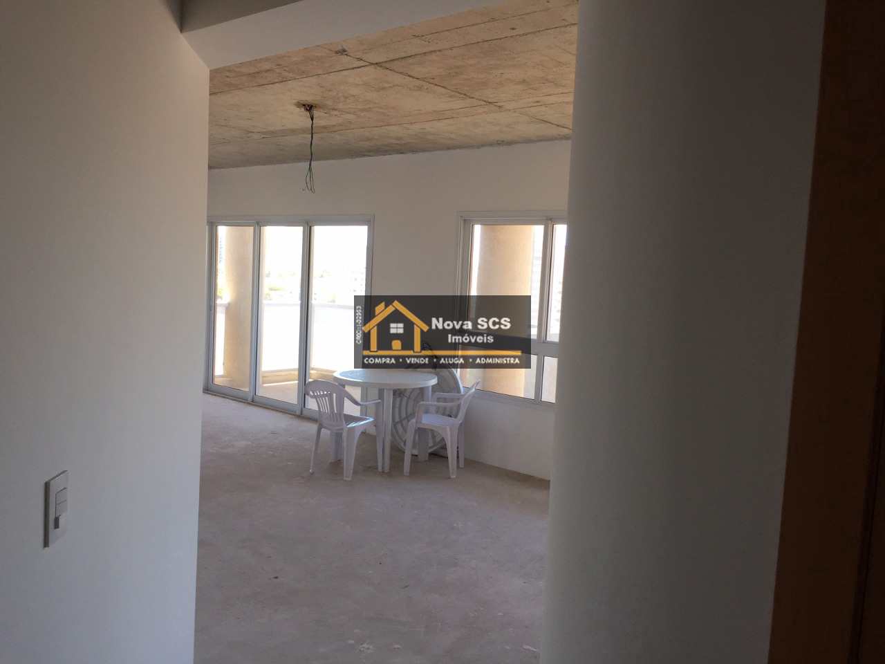 Apartamento à venda com 4 quartos, 205m² - Foto 5