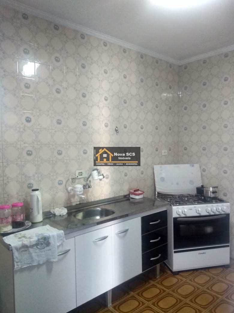 Sobrado à venda com 2 quartos, 100m² - Foto 2