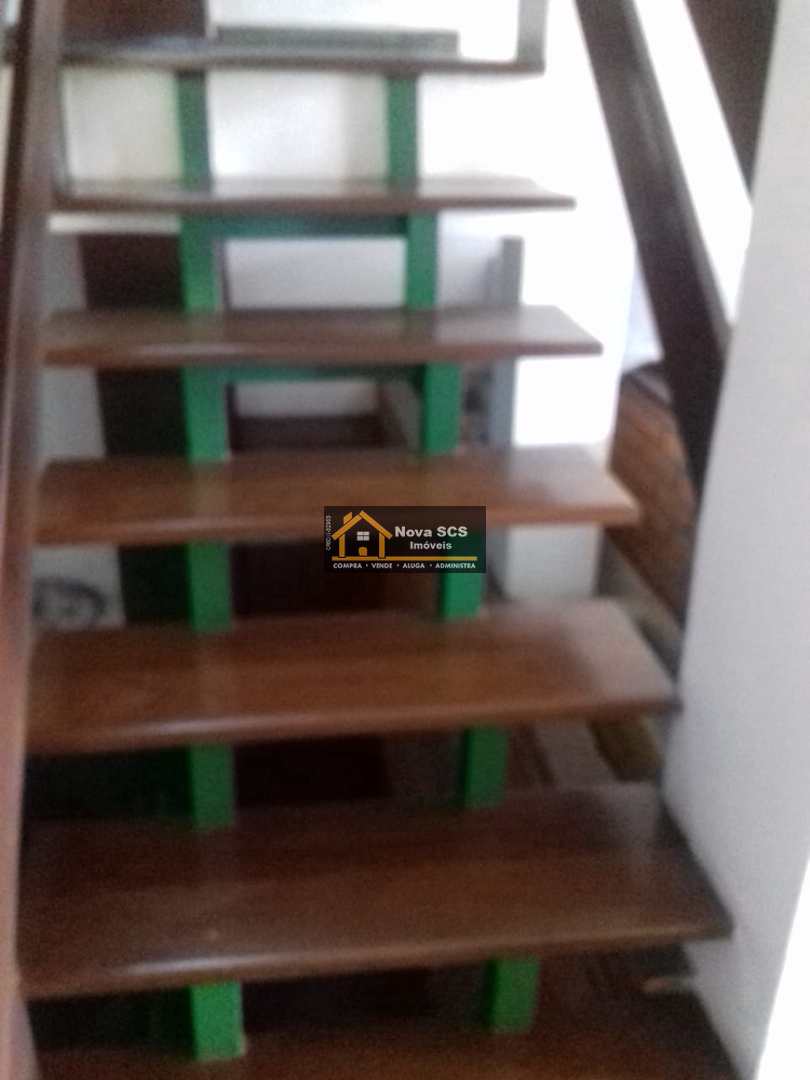 Sobrado à venda com 3 quartos, 300m² - Foto 18