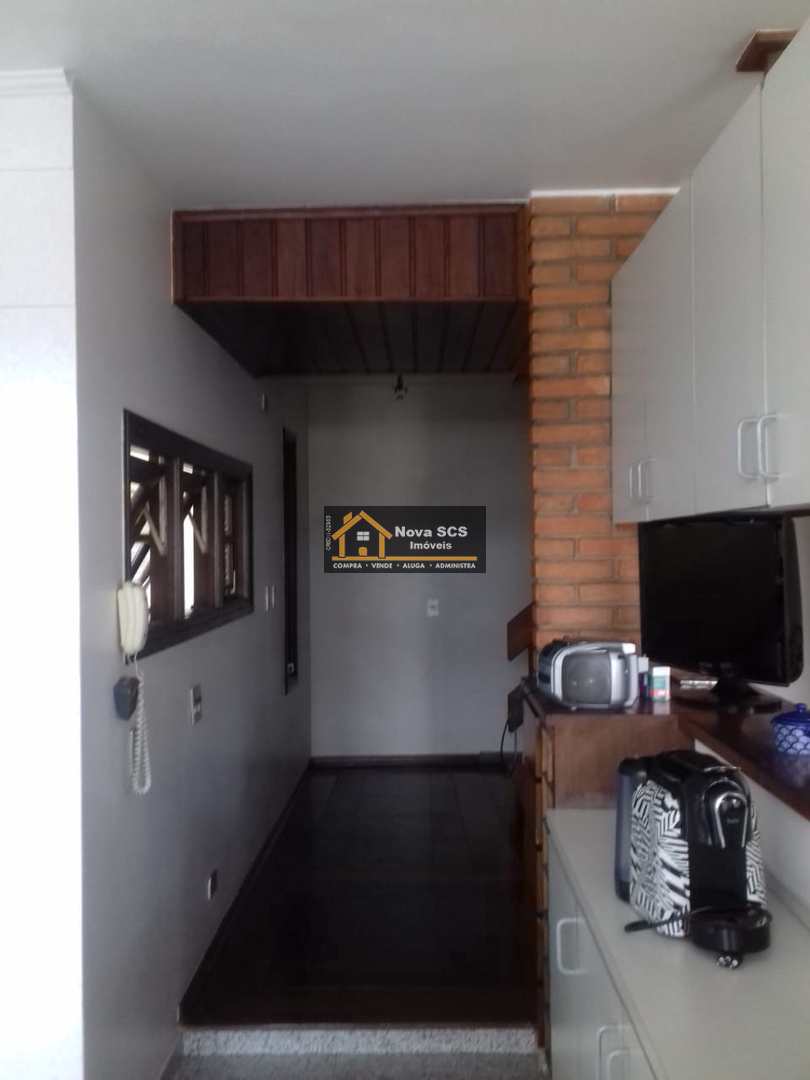 Sobrado à venda com 3 quartos, 300m² - Foto 7