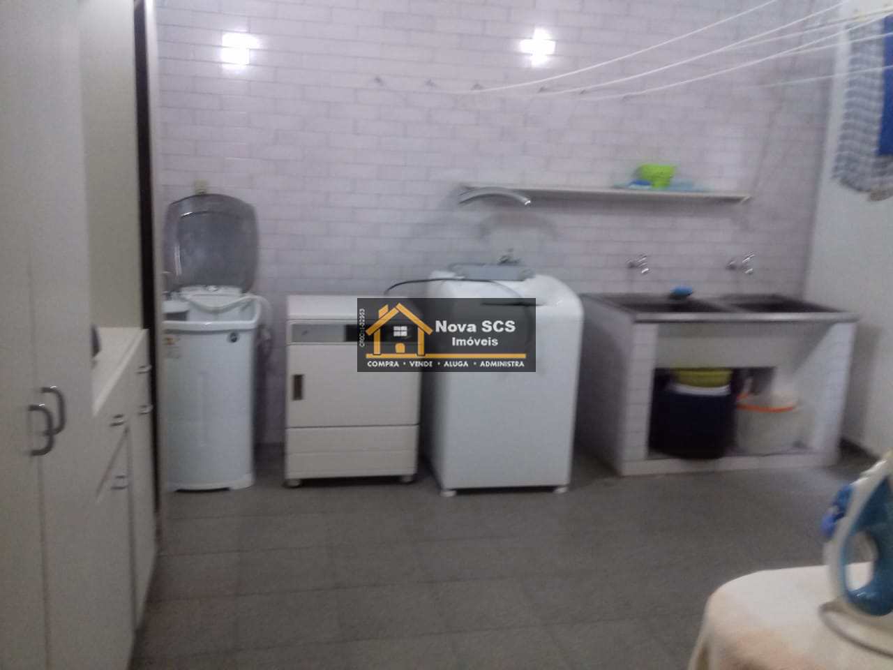 Sobrado à venda com 3 quartos, 300m² - Foto 19