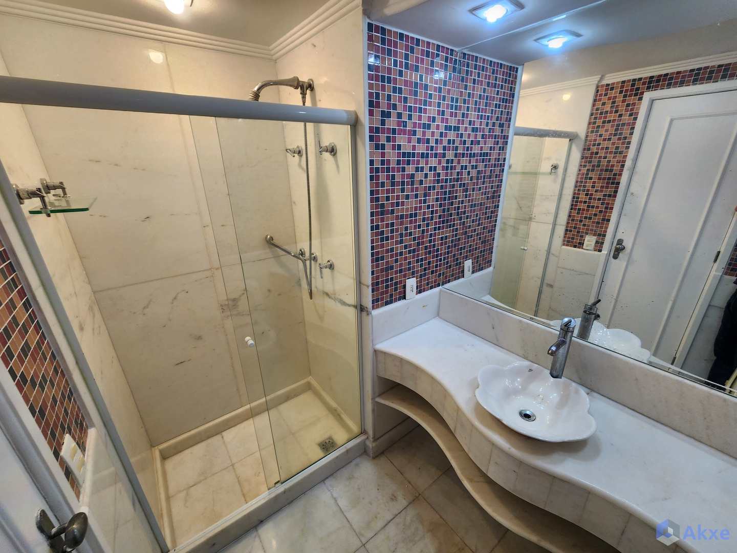 Apartamento para alugar com 3 quartos, 129m² - Foto 18