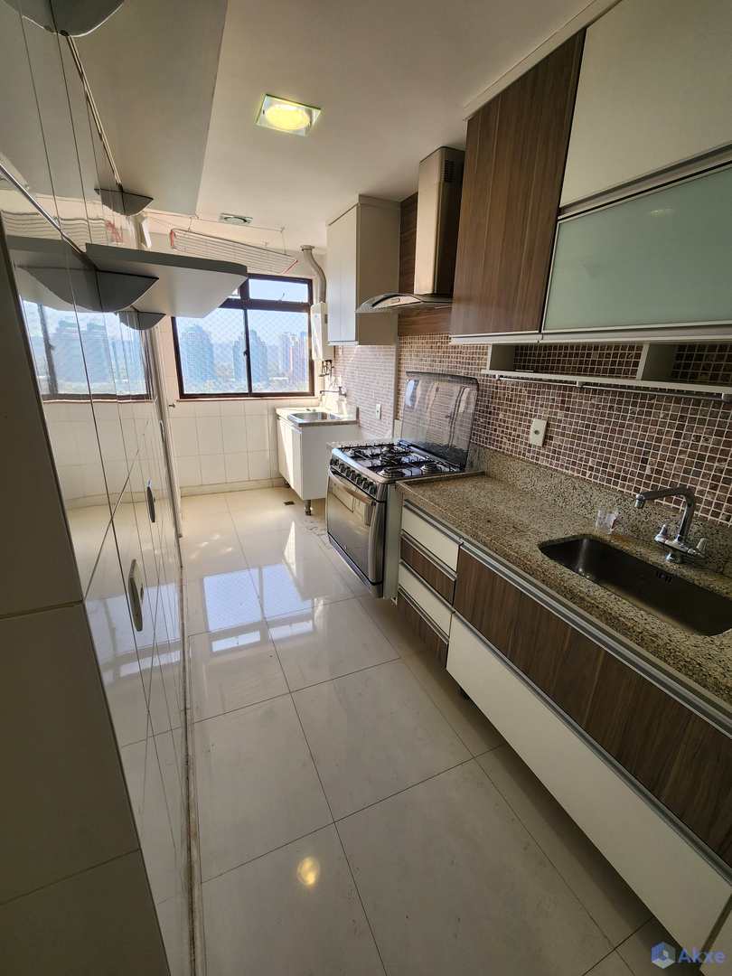 Apartamento para alugar com 3 quartos, 129m² - Foto 11