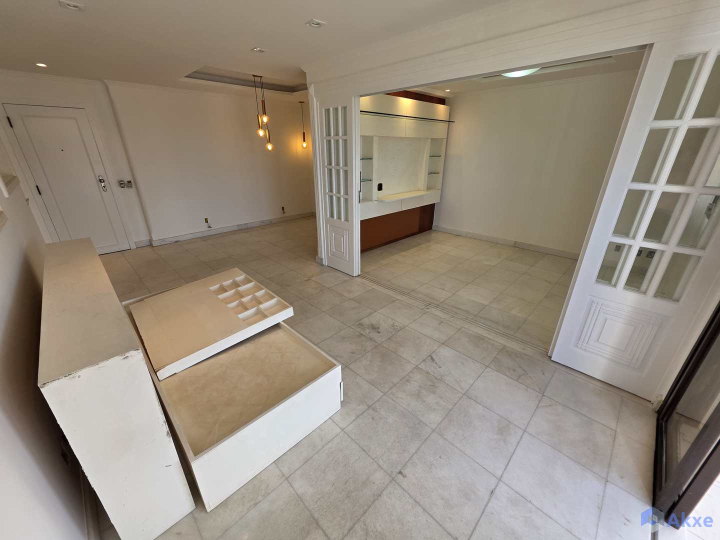 Apartamento para alugar com 3 quartos, 129m² - Foto 10
