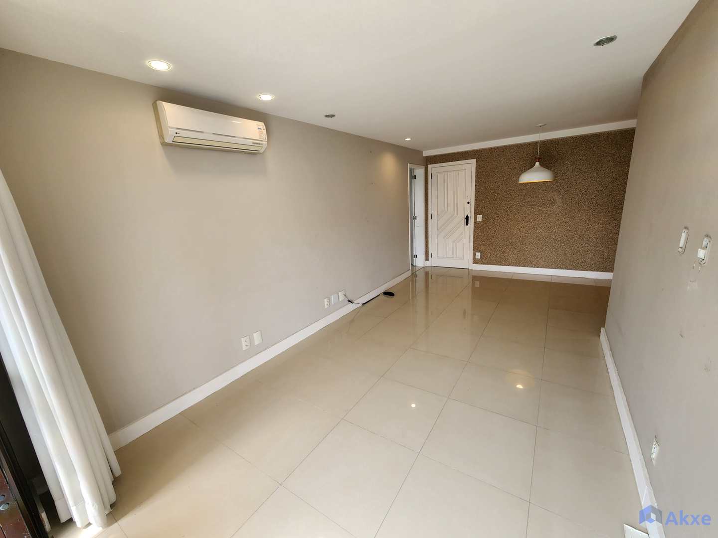 Apartamento para alugar com 2 quartos, 84m² - Foto 8