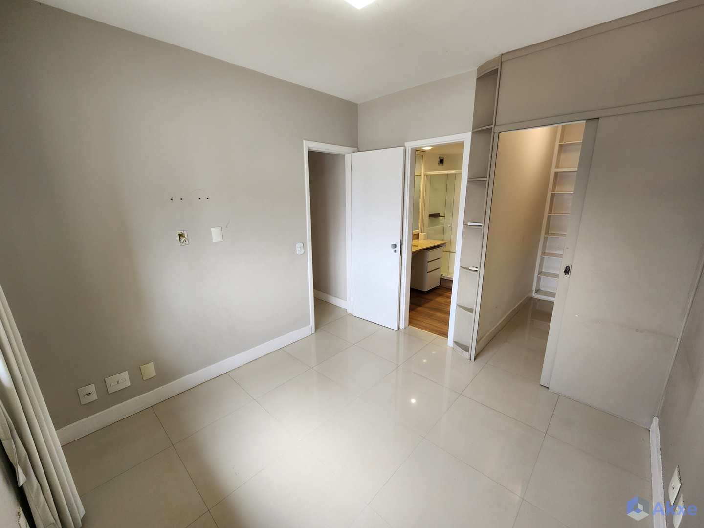 Apartamento para alugar com 2 quartos, 84m² - Foto 14