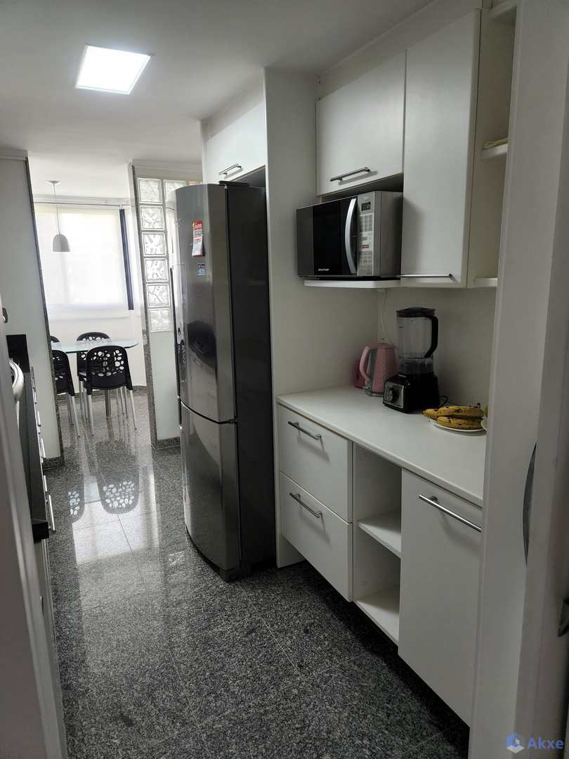 Apartamento à venda com 3 quartos, 110m² - Foto 8