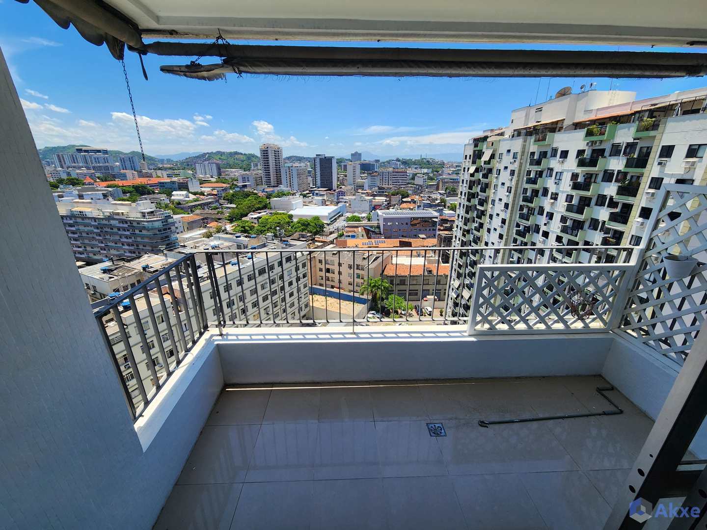 Apartamento à venda com 2 quartos, 61m² - Foto 6