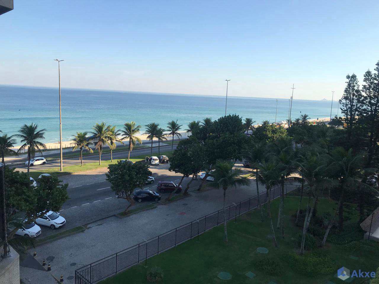 Apartamento com 1 quarto de frente para a praia