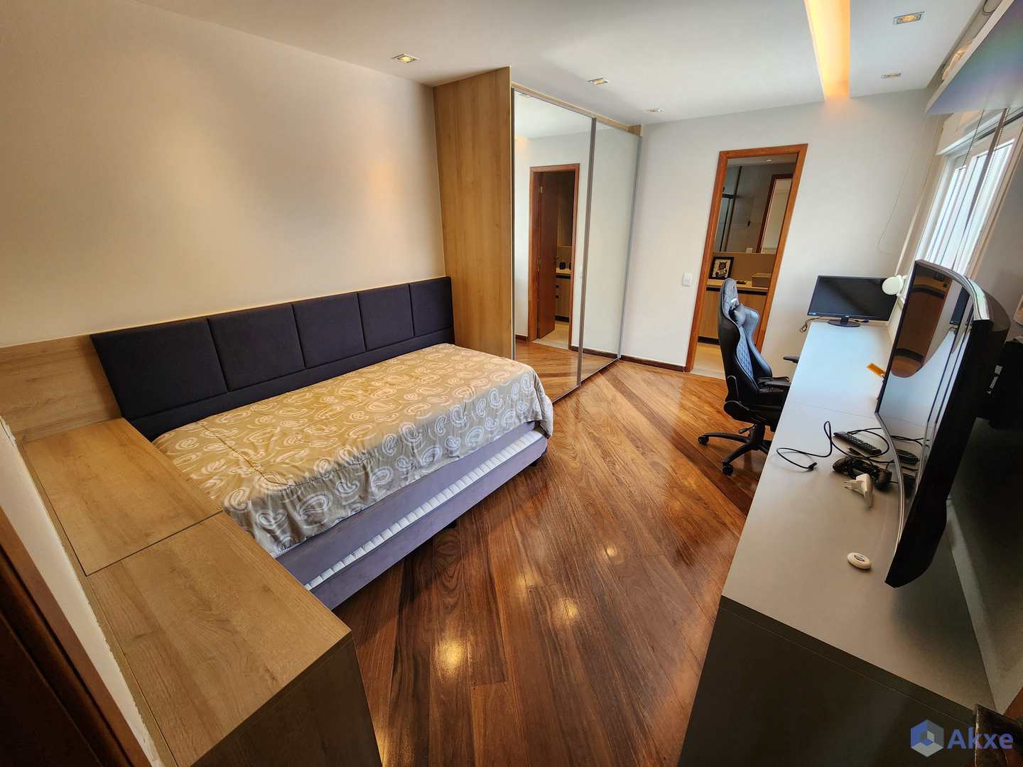 Casa de Condomínio para alugar com 4 quartos, 220m² - Foto 45