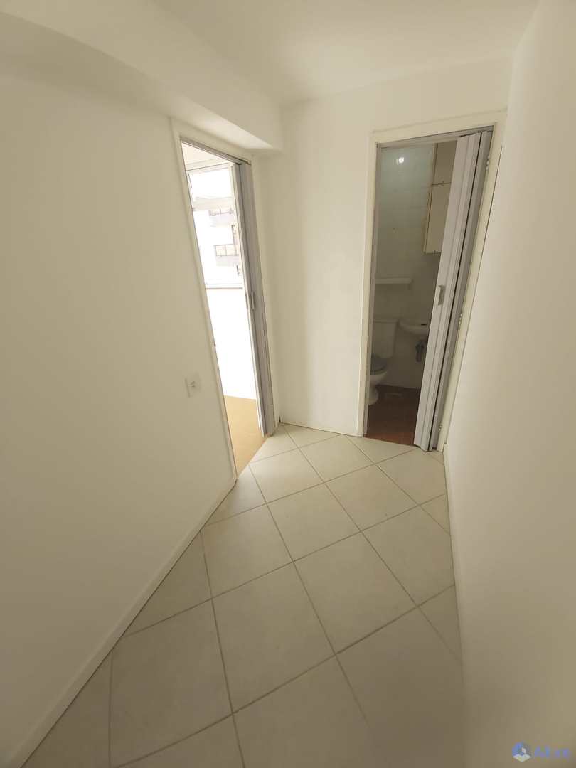 Apartamento para alugar com 2 quartos, 87m² - Foto 18