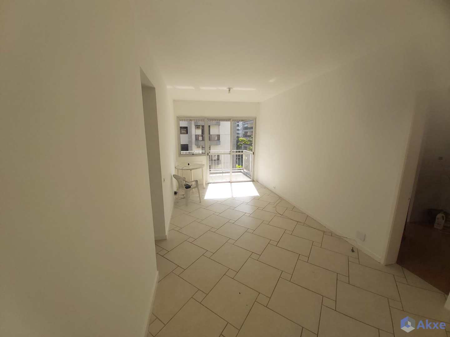 Apartamento para alugar com 2 quartos, 87m² - Foto 2