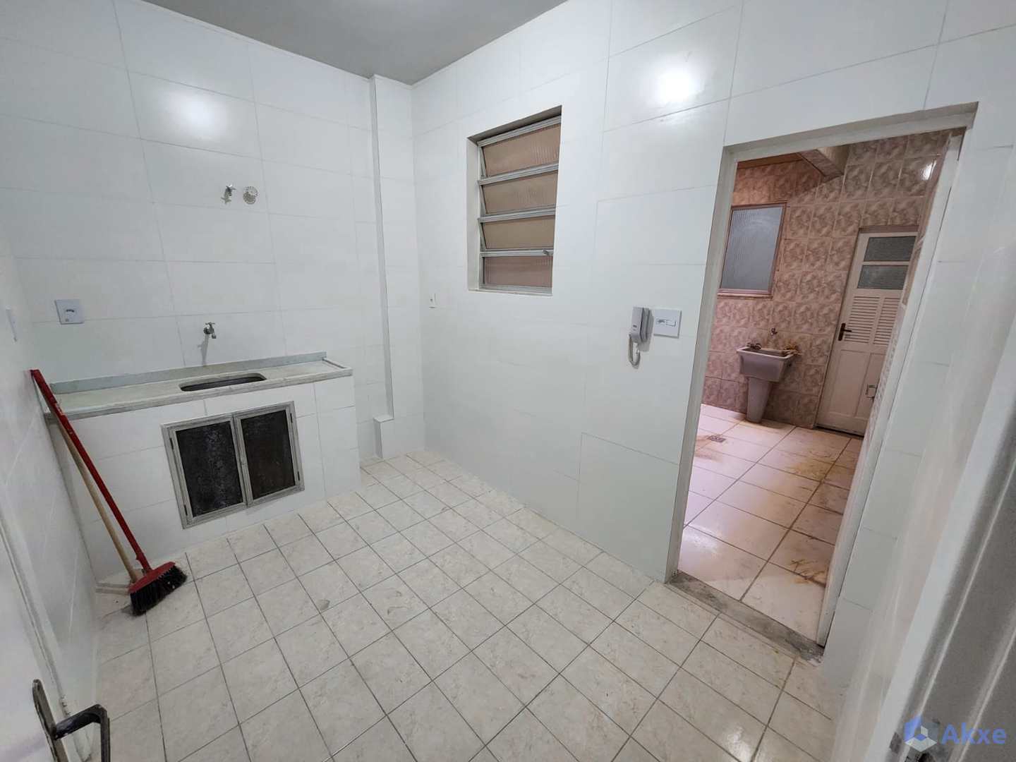 Apartamento à venda com 2 quartos, 51m² - Foto 4